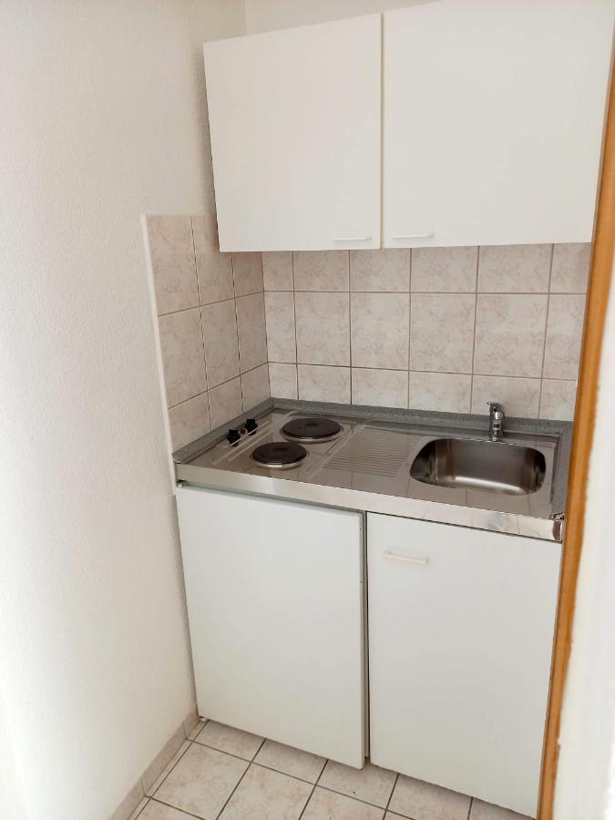 Ferienwohnung - Studie-Apartment in Makarska, Kroatien Exterior foto